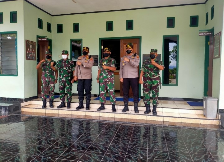 kAPOLRES DANDIM KABAG OPS RES MANOKWARI